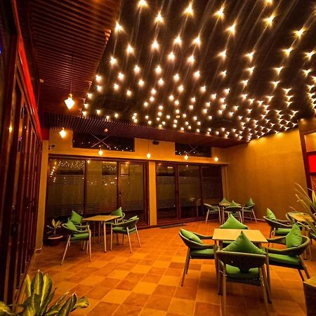 Hotel Royal Cox'S Bazar Exteriér fotografie