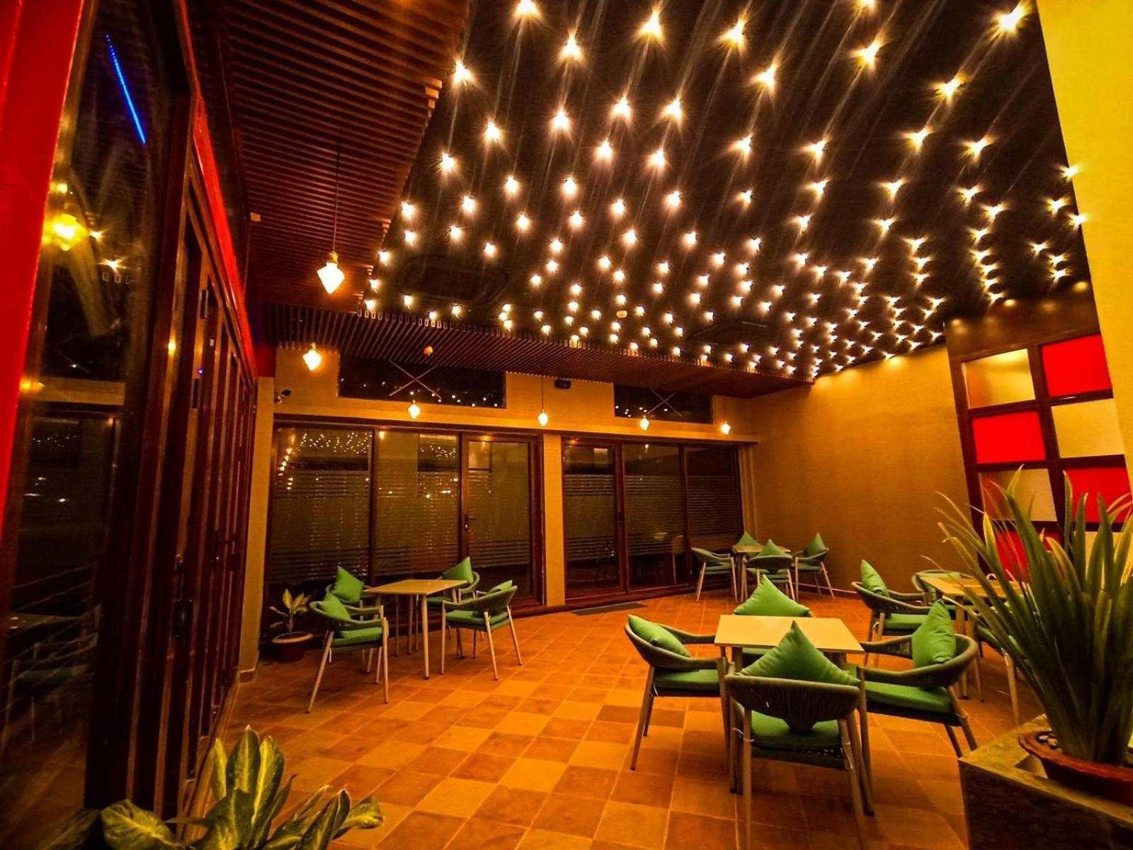 Hotel Royal Cox'S Bazar Exteriér fotografie
