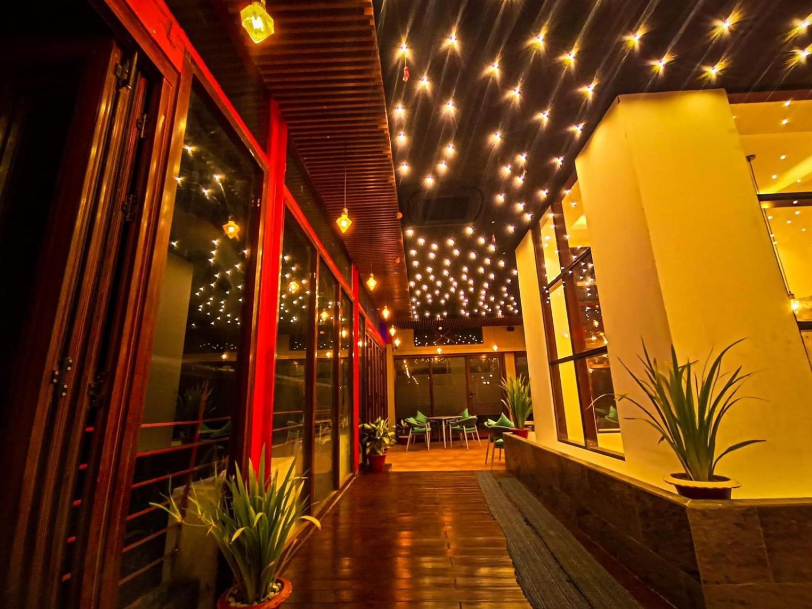Hotel Royal Cox'S Bazar Exteriér fotografie